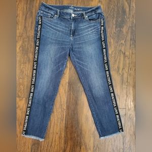 Soho New York Co. Cropped Curvy Boyfriend Side Stripe Jeans Sz 8